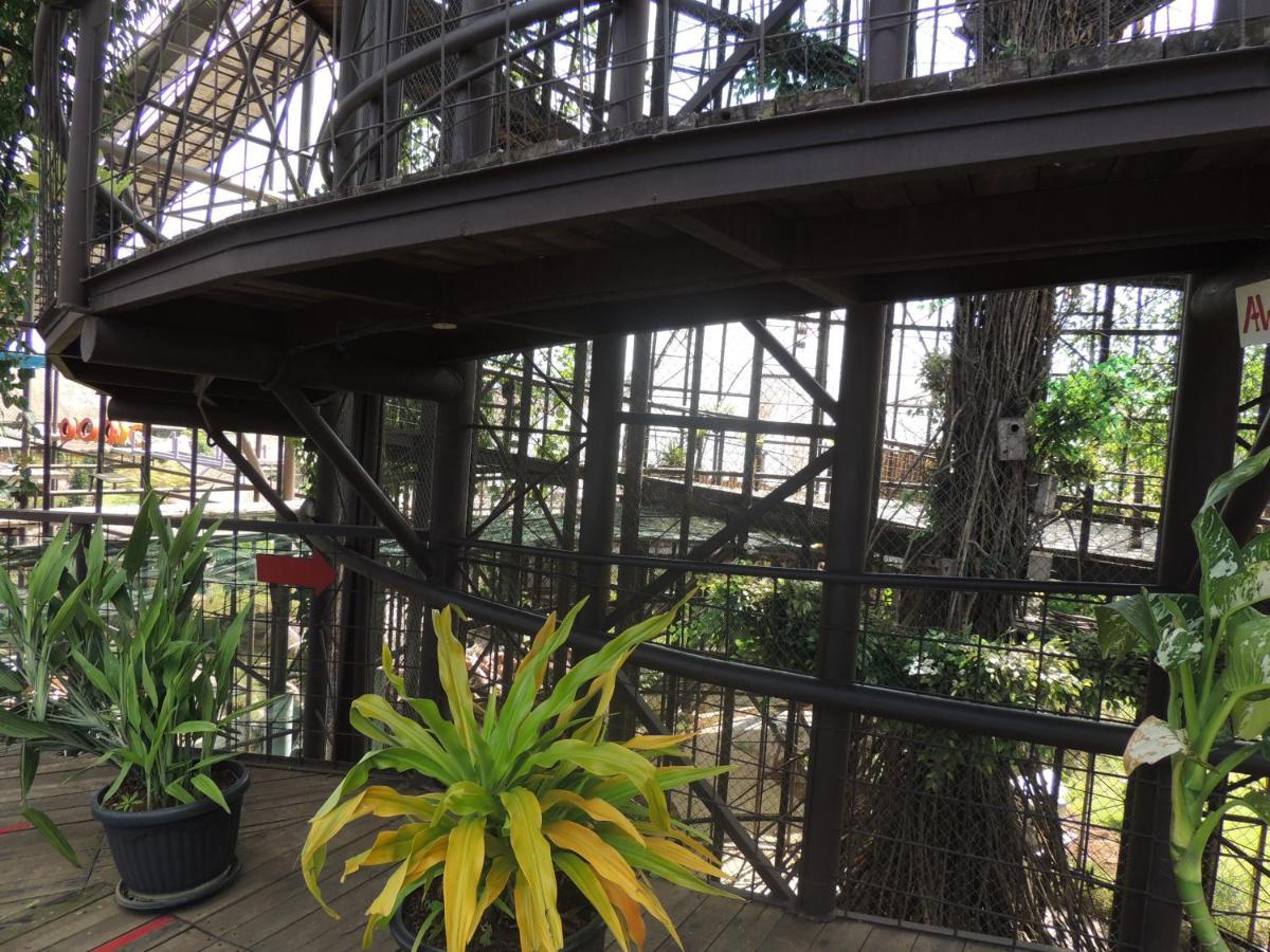Hotel Semilir Glamping Semarang Esterno foto
