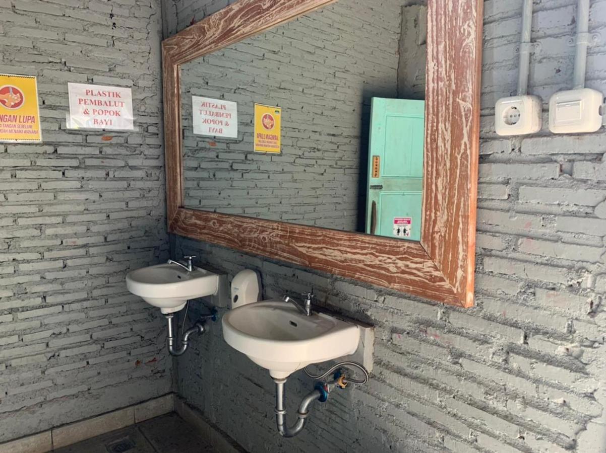 Hotel Semilir Glamping Semarang Esterno foto
